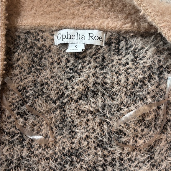 Leopard Print Puff Sleeve Cardigan - Picture 5 of 6